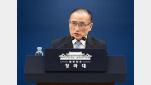[속보]위성락 “나무호 피격 가능성 확실치 않아…침수 없었다”