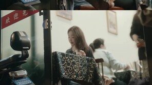 강민경, ‘브이로그 스태프 동원’ 논란 해명