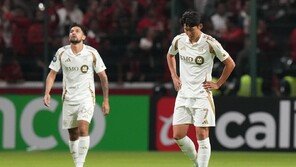 ‘고지대’에 가로막힌 LA FC, 손흥민 풀타임에도 톨루카에 0-4 대패