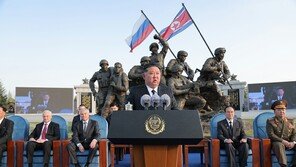 北, 왜 ‘정상국가’에 집착할까…‘핵보유국 인정’ 단계별 포석에 주목