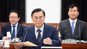 공급망 위기·기술 유출도 국정원이 다룬다…정보위 문턱 넘은 개정안