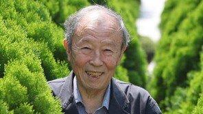 詩 속에 스며든 소설, 소설 안에 피어난 詩… 다시 띄우는‘하얀배’