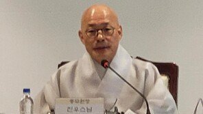 “등불 하나하나 모이면 세상 비추는 빛 되죠”