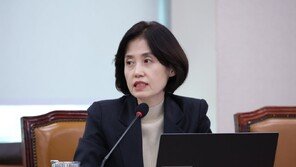 ‘尹찍어내기 감찰 의혹’ 박은정, 검사 시절 징계 취소 소송 승소