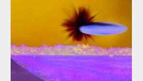 美, ‘UFO 파일’ 대공개… “달 탐사중 섬광”
