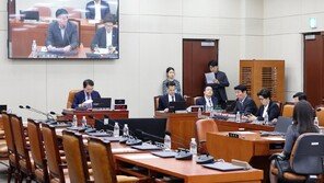 ‘나무호 공격 주체’ 함구하는 정부…발묶인 26척 안전이 딜레마