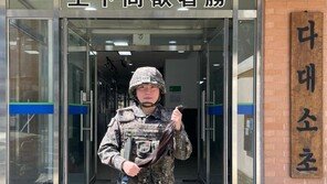 “소아암 환자에 웃음을” 35cm 머리카락 기부한 여군 장교