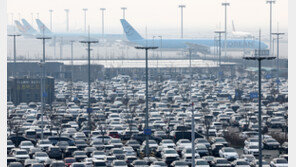 인천공항 주차난, 정기권 남발 때문이었다…주차면 84%가 직원 몫