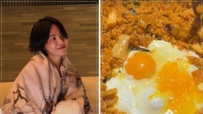송혜교도 야식을 먹네…“김치볶음밥 좋다”