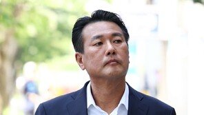 ‘계엄 정당화 메시지’ 의혹 김태효, 종합특검 출석…‘묵묵부답’