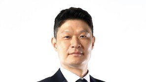 DB 새 사령탑에 이규석 前KCC 코치… 프로농구 첫 형제 단장-감독 체제 구축
