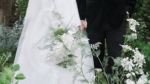 결혼 앞둔 최준희, 11세 연상 예비신랑과 활짝 “고마운 사람”