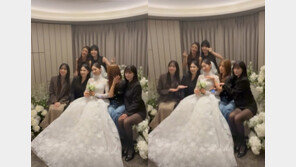 윤보미 결혼식서 뭉친 에이핑크…‘탈퇴’ 홍유경은 있었고 손나은은 없었다
