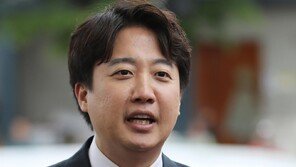 이준석 “이번 선거 드러누우면 일어설 자리 없다” 국힘 직격