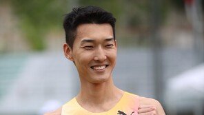 ‘스마일 점퍼’ 우상혁, 왼발 부상…다행히 “AG 불발 정도 아냐”