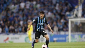 ‘1골 1도움’ 대승 견인한 인천 이청용, K리그1 15라운드 MVP 선정