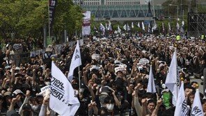 김정관 “삼성전자 파업 해결 못하면 우리 사회가 뭘 할 수 있을까”