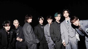 스트레이 키즈 ‘워킨 온 워터’도 넘겼다…20번째 1억뷰 뮤비