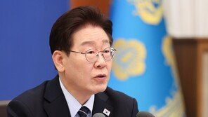 [속보]李 “노조 자신의 이익 관철, 적정한 선이 있지 않나”