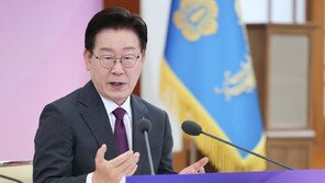 [속보]李 “국가폭력 피해자 모욕 범죄, 가용 모든 수단으로 응징하라”
