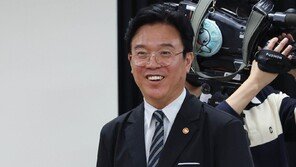 ‘긴급조정권’ 칼 빼기 주저한 김영훈…삼성 극적 합의 이끌어