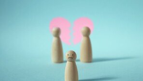 “아이들과 연락도 막혔다”…이혼 소송 중 자녀에게 ‘아빠 혐오’ 세뇌하는 엄마
