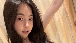 안소희, 사랑스러운 비주얼에 ‘심쿵’… 슬림 몸매까지 완벽