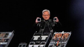2000억달러 CPU 시장 노리는 엔비디아…젠슨황 “중국 시장도 포함”