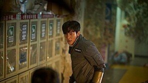 지창욱, ‘군체’서도 치열했다…독보적 액션 존재감