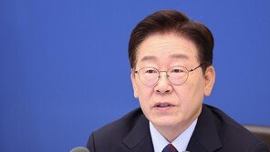 李 “핵잠 도입 속도내야…전작권 환수 신속 진행”
