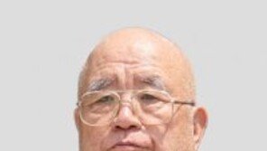 영월 법흥사 주지 대웅당 삼보대종사 원적