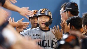 2-7→18-7…한화, 프로야구 역사상 첫 7회 이후 16득점[어제의 프로야구]