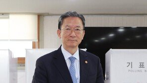 정성호 “형소법 개정, 억울한 피해자 나오지 않게 설계할 계획”