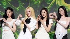 “‘쇠맛’ 말고 ‘신맛’”…에스파 ‘레모네이드’ 이번에도 터졌다