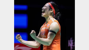 안세영, 두통 이기고 대역전극… 싱가포르 오픈 우승