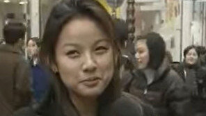 30년전 길거리 인터뷰 여성, 이효리였다…“똑똑해보여” 기자가 밝힌 비하인드