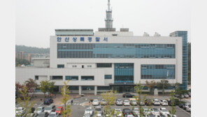 시의원 선거운동원 향해 볼펜 휘두른 주취 60대 체포