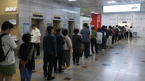 지방선거 오전 10시 투표율 11.0%…대구 최고·광주 최저