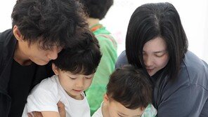 “생애 첫 투표” 과잠 입은 19세… “나라 잘돼야” 평생 개근 111세