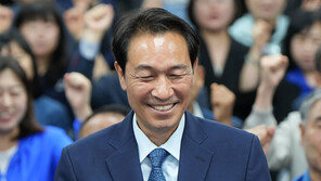 ‘대통령이 보낸’ 우상호, 강원서 현역 김진태 꺾어