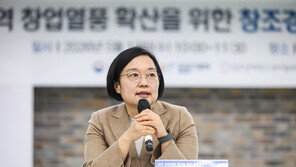 차기 국무총리 후보 오른 한성숙 중기부 장관…李 정부 첫 女총리 나오나