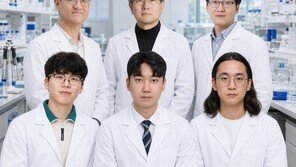 DNA 위 미끄러지듯 손상 찾는다…KAIST, 복구 효소 원리 규명