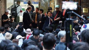 “오세훈 당선인 확정 못할 판” vs “진영 상관없이 재선거하라”