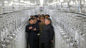 北, 새 우라늄 농축시설 공개 “핵능력 2배로”