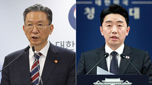 집권 2년차 맞은 李… 차기 총리 정성호-강훈식 물망