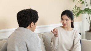 “5년 만난 6살 연상 여친, 결혼 안 하면 무책임?”…30대男 고민에 갑론을박