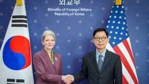 靑 “핵잠 韓건조 변화 없어…한미 안보협의 연말까지 구체 성과”