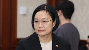 [속보]李, 국무총리에 한성숙 지명…여성·非서울대·기업인