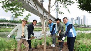 대우건설, 성동구 중랑천서 생태복원 활동
