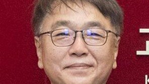 전영민 교수, 모교 고려대에 1억
